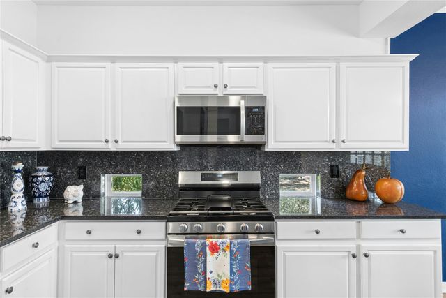 101 Colorado River RD, Georgetown, TX 78633