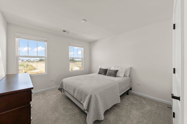 2267 Ryegrass Lane, Bolingbrook, IL 60490