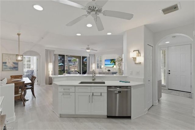 3450 Sunset Key CIR 101, Punta Gorda, FL 33955