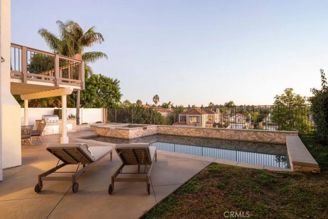 24912 Eaton Lane, Laguna Niguel, CA 92677