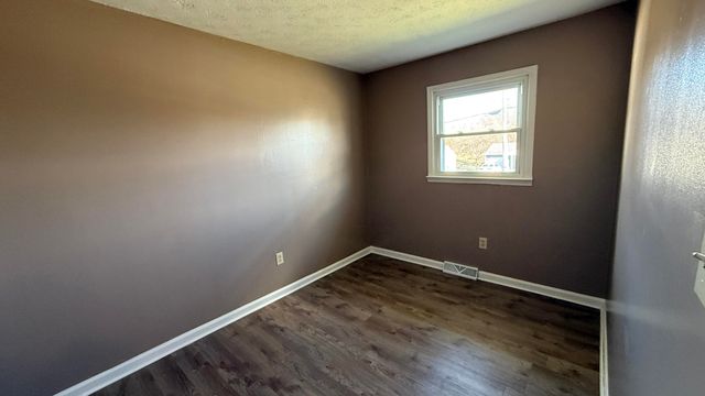 87 Baldwin Street, Berea, KY 40403