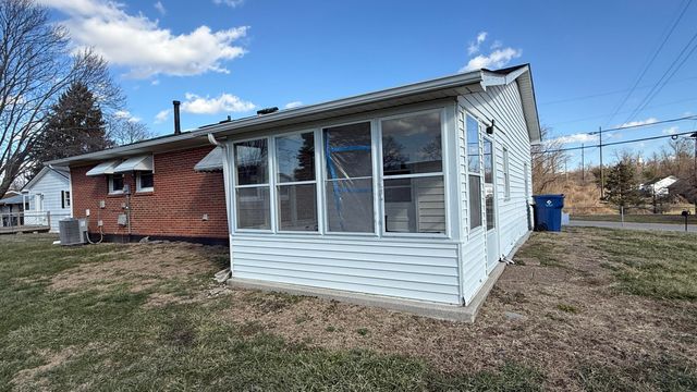 87 Baldwin Street, Berea, KY 40403