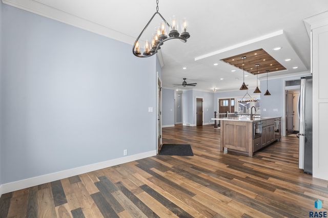 5505 E Daybreak Cir Circle, Sioux Falls, SD 57110