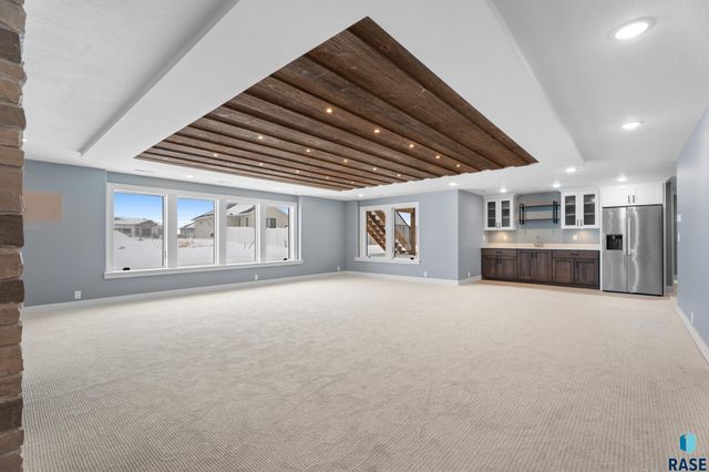 5505 E Daybreak Cir Circle, Sioux Falls, SD 57110