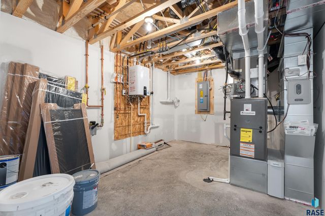 5505 E Daybreak Cir Circle, Sioux Falls, SD 57110