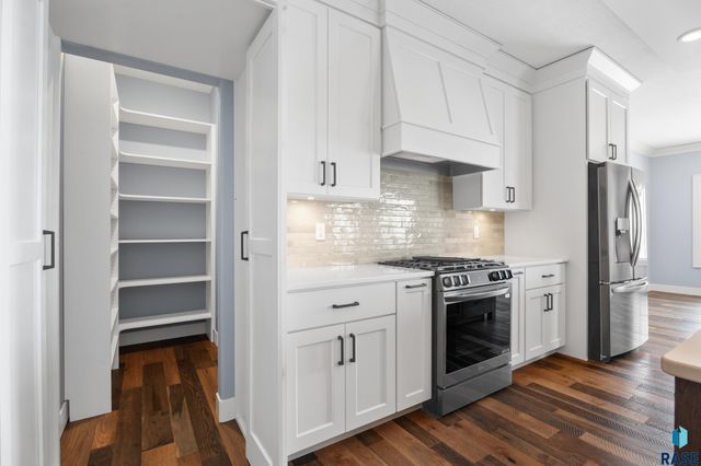 5505 E Daybreak Cir Circle, Sioux Falls, SD 57110