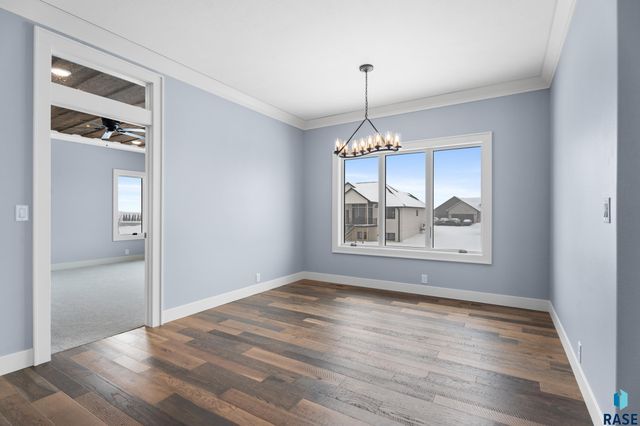 5505 E Daybreak Cir Circle, Sioux Falls, SD 57110