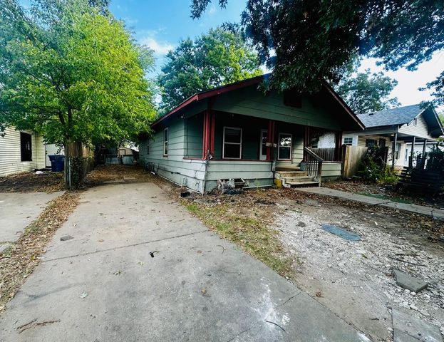 2517 E Admiral Court, Tulsa, OK 74110