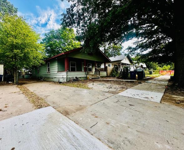 2517 E Admiral Court, Tulsa, OK 74110