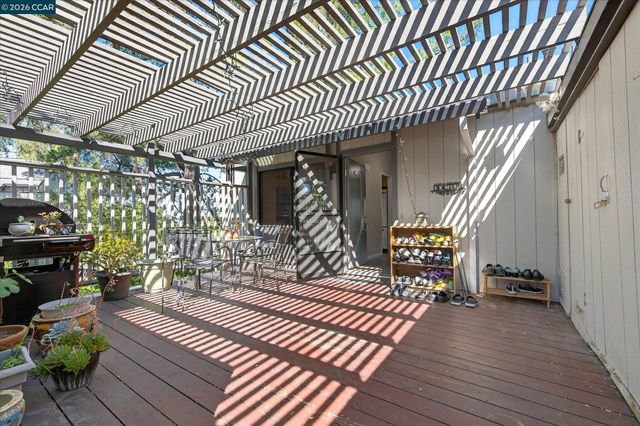 1509 Ashwood Dr, Martinez, CA 94553