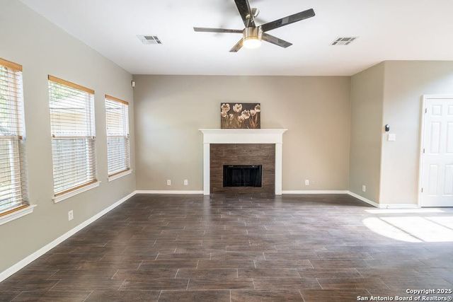 20607 Gathering oak, San Antonio, TX 78258