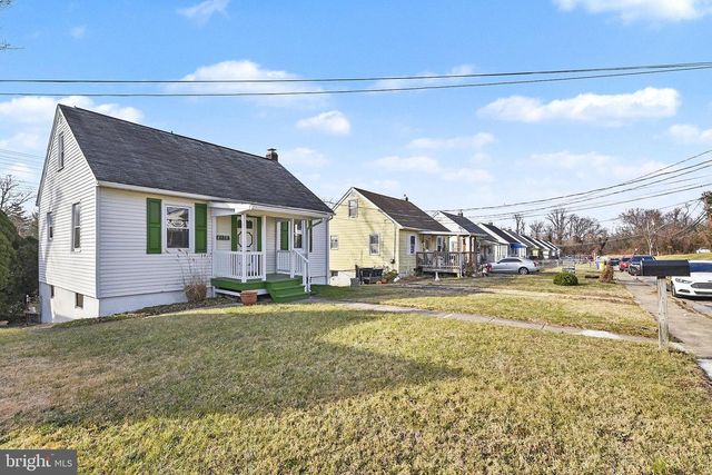 2115 SMITH AVE, Baltimore, MD 21227