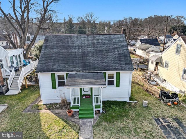 2115 SMITH AVE, Baltimore, MD 21227