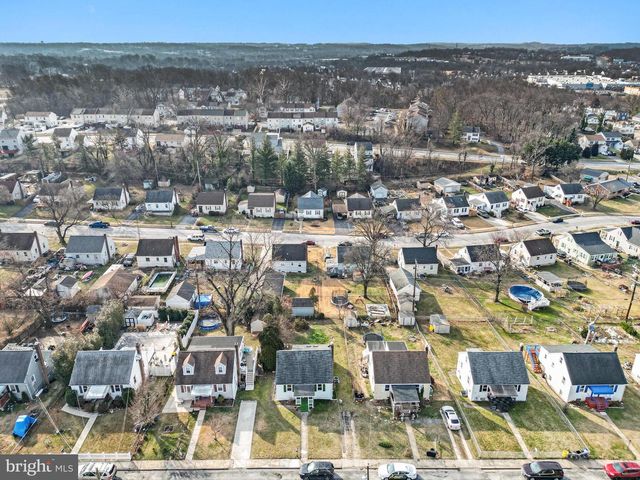 2115 SMITH AVE, Baltimore, MD 21227