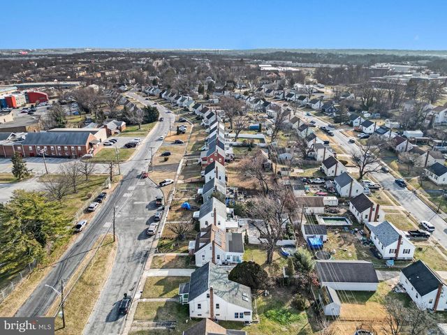 2115 SMITH AVE, Baltimore, MD 21227