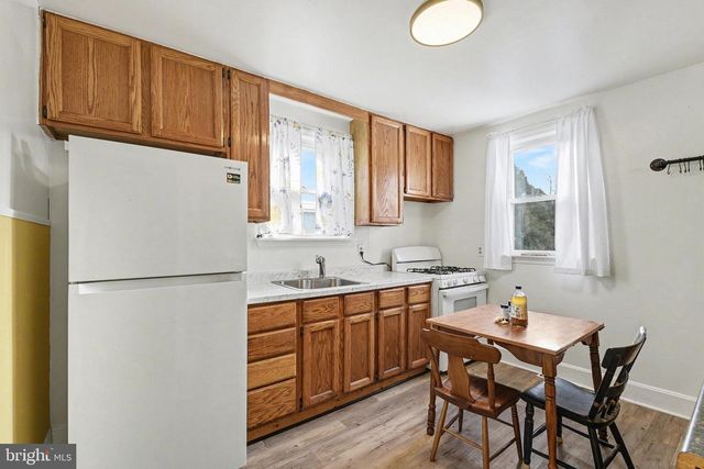 2115 SMITH AVE, Baltimore, MD 21227