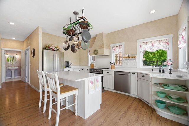 W3549 CENTER VALLEY ROAD, Appleton, WI 54913