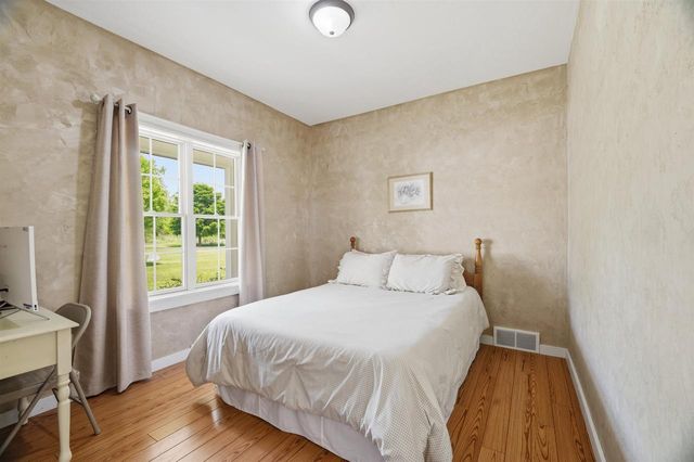 W3549 CENTER VALLEY ROAD, Appleton, WI 54913