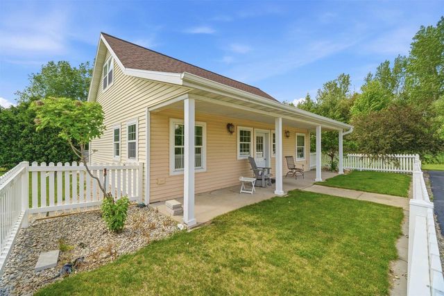 W3549 CENTER VALLEY ROAD, Appleton, WI 54913