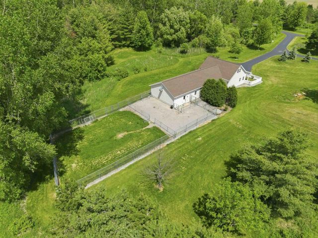 W3549 CENTER VALLEY ROAD, Appleton, WI 54913