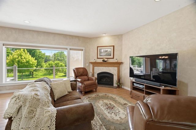W3549 CENTER VALLEY ROAD, Appleton, WI 54913