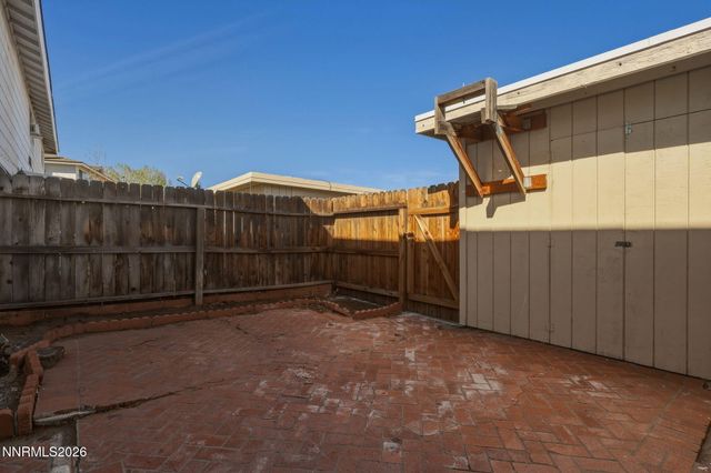 585 Smithridge Park, Reno, NV 89502