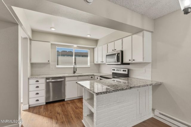 585 Smithridge Park, Reno, NV 89502