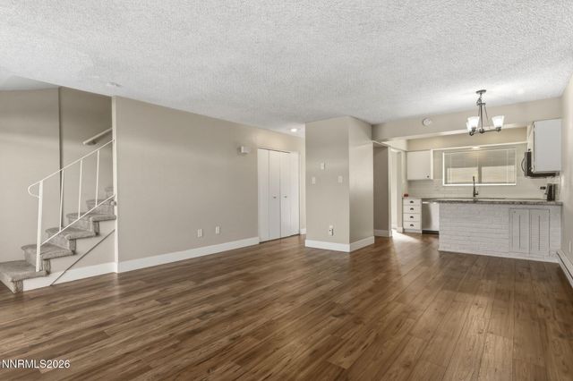 585 Smithridge Park, Reno, NV 89502