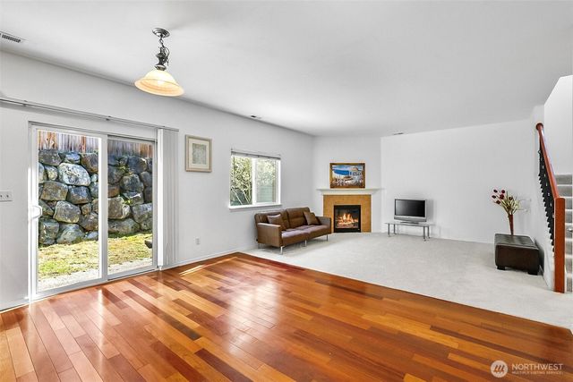 20412 123rd Avenue NE, Bothell, WA 98011