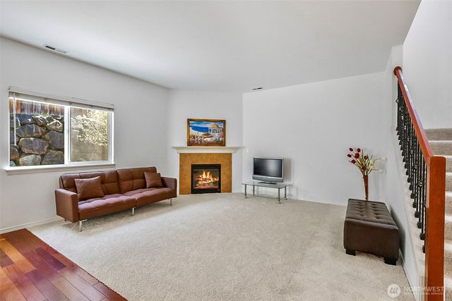 20412 123rd Avenue NE, Bothell, WA 98011