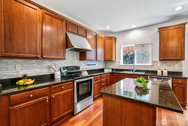 20412 123rd Avenue NE, Bothell, WA 98011