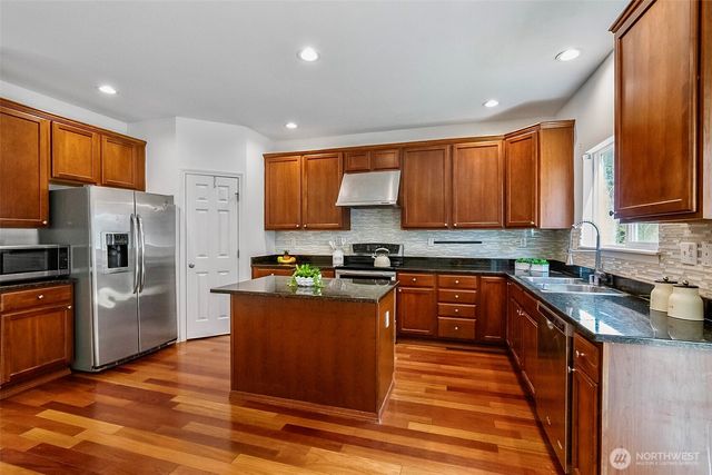 20412 123rd Avenue NE, Bothell, WA 98011