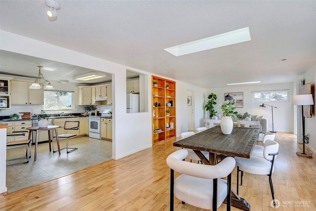 1713 Bailey Avenue, Everett, WA 98203