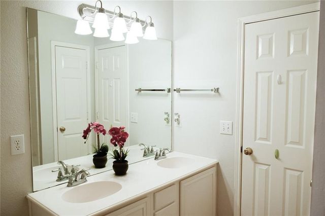 10408 Ambergate Lane, Frisco, TX 75035