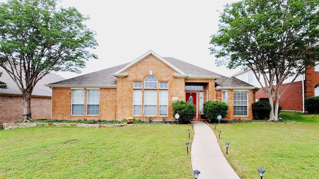 10408 Ambergate Lane, Frisco, TX 75035