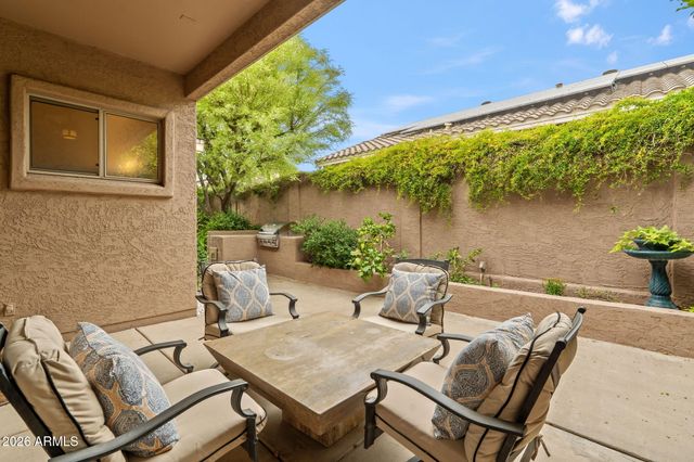 4904 E BLUEFIELD Avenue, Scottsdale, AZ 85254