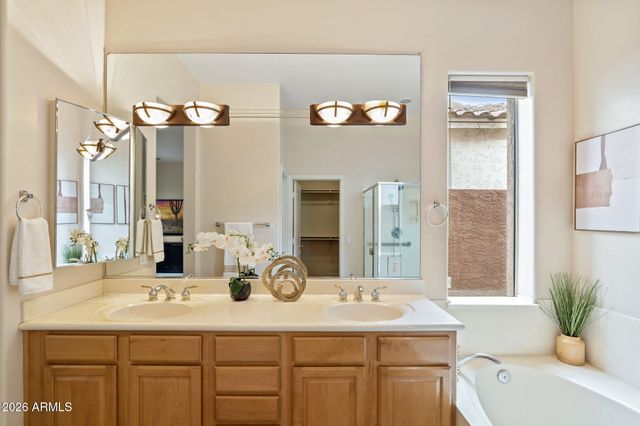 4904 E BLUEFIELD Avenue, Scottsdale, AZ 85254