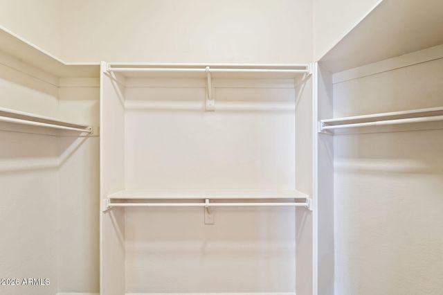 4904 E BLUEFIELD Avenue, Scottsdale, AZ 85254