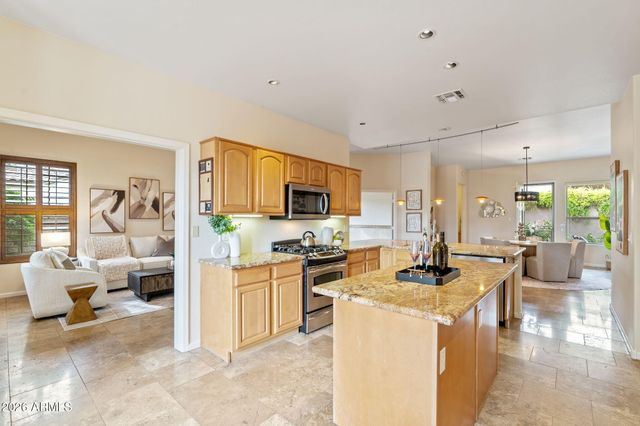 4904 E BLUEFIELD Avenue, Scottsdale, AZ 85254