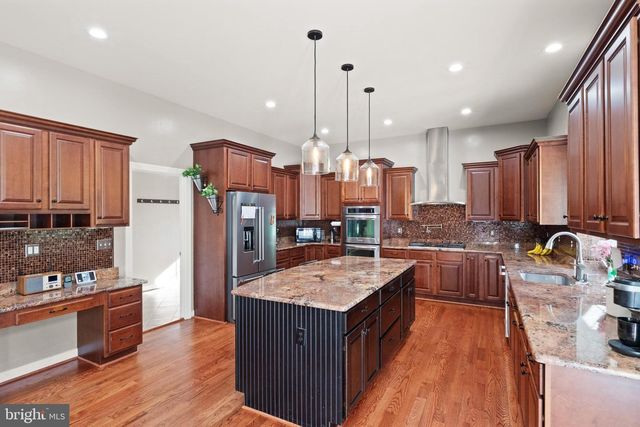 60 SNAPDRAGON DR, Stafford, VA 22556