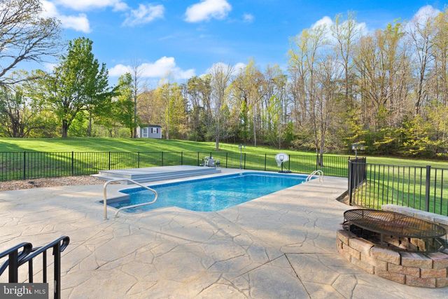60 SNAPDRAGON DR, Stafford, VA 22556