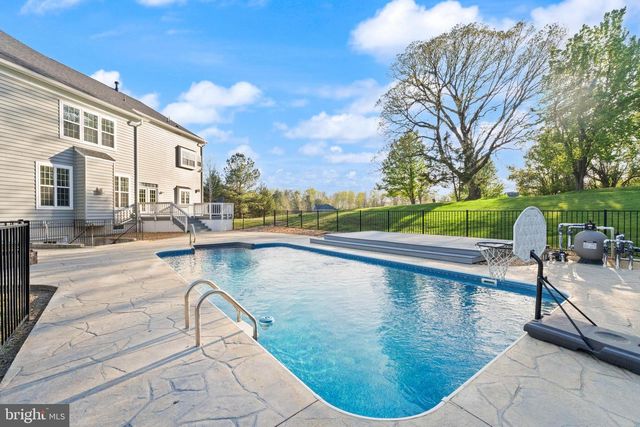 60 SNAPDRAGON DR, Stafford, VA 22556