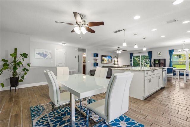 524 E HILLCREST STREET, Altamonte Springs, FL 32701