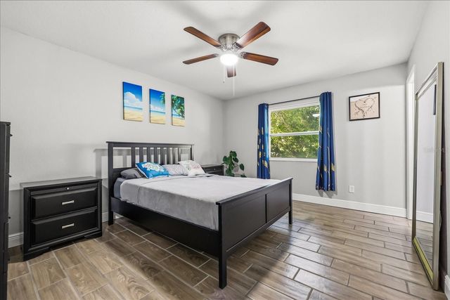 524 E HILLCREST STREET, Altamonte Springs, FL 32701