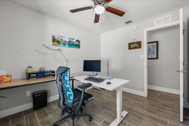 524 E HILLCREST STREET, Altamonte Springs, FL 32701