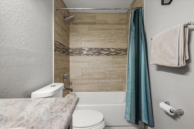 524 E HILLCREST STREET, Altamonte Springs, FL 32701