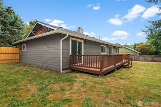 280 Flower Meadows Street, Port Orchard, WA 98366