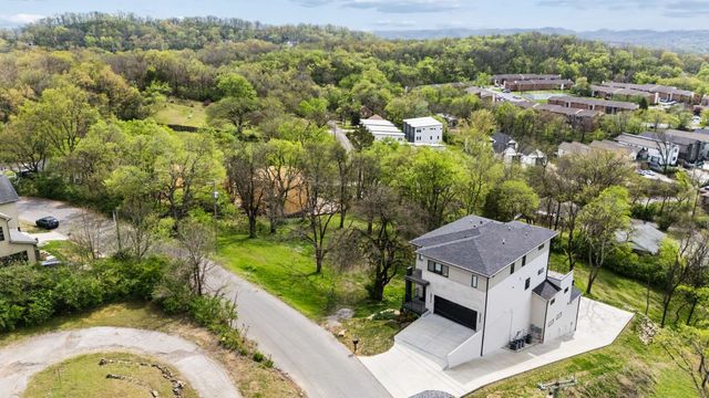 211 Marcia Ave, Nashville, TN 37209