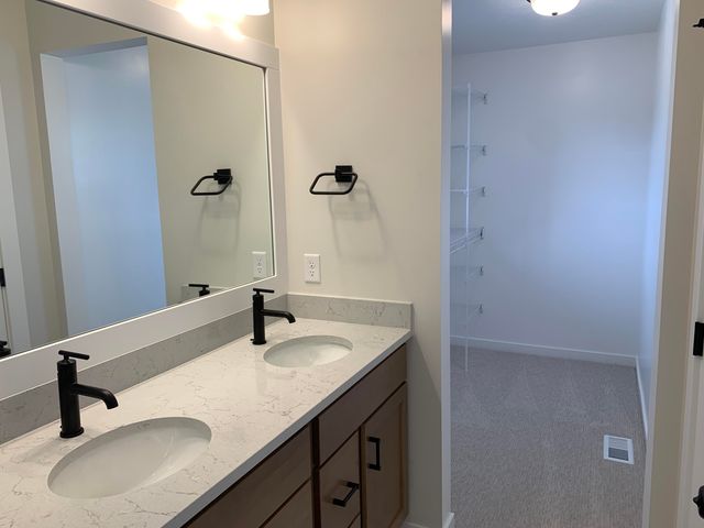 15786 Norwalk Road, Grand Haven, MI 49417