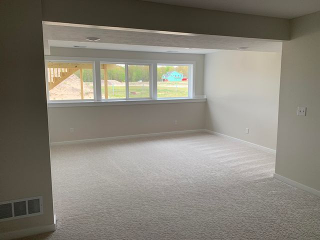 15786 Norwalk Road, Grand Haven, MI 49417